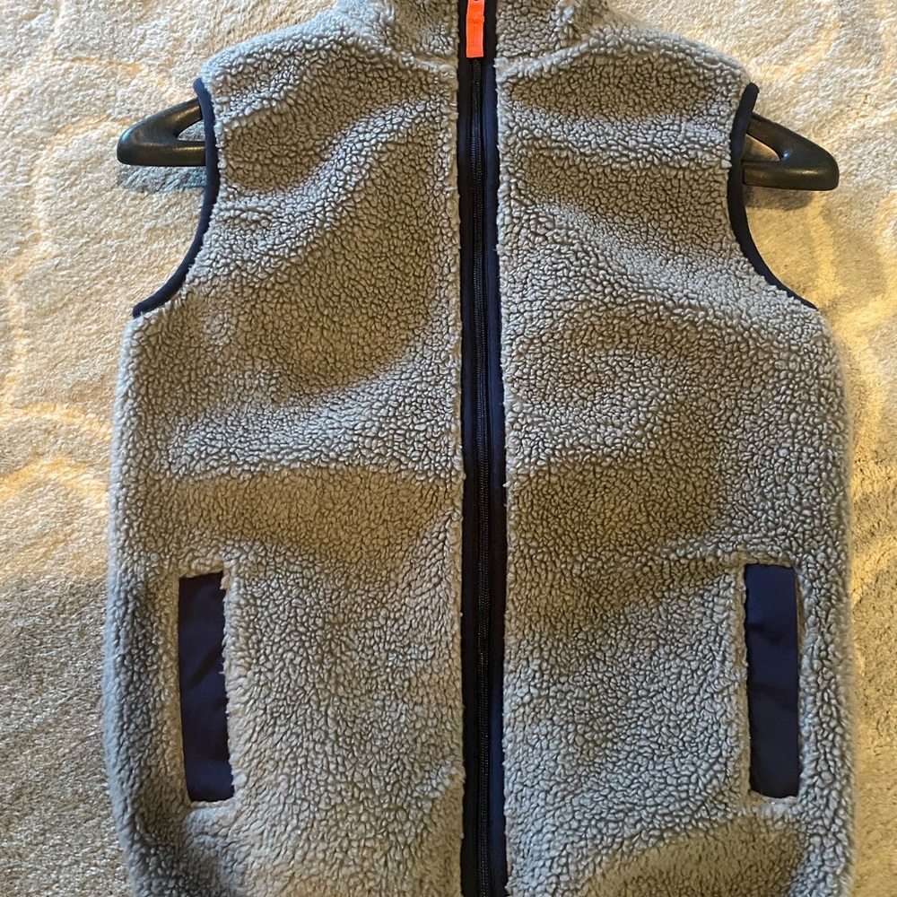 OshKosh B'gosh Gray and Navy Fleece Vest